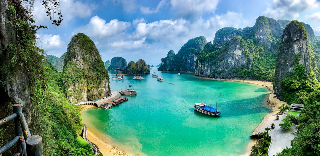 Ha Long Bay